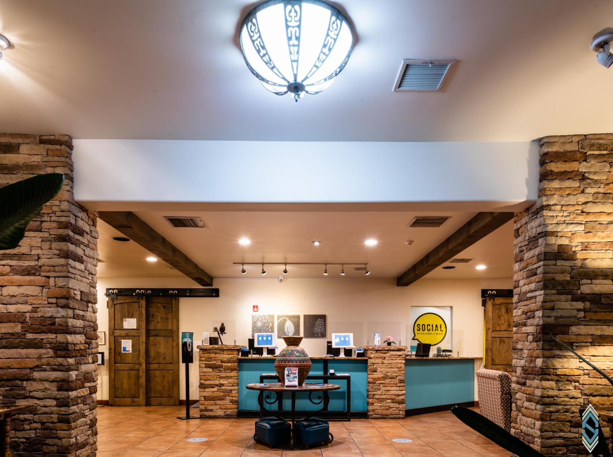 The Sage Hotel 3*